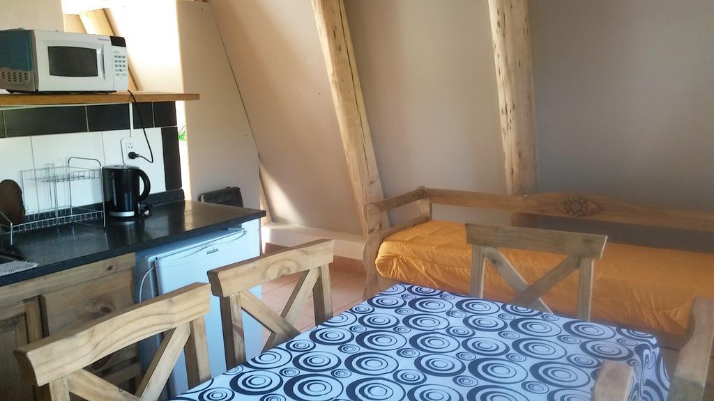 Complejo De Cabanas Tierra De Luna بوتريريلوس المظهر الخارجي الصورة